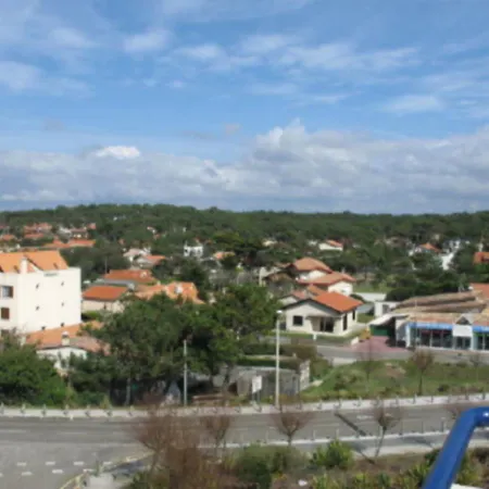Dans Res. Avec Piscine A 150m De La Plage 86601 Lacanau