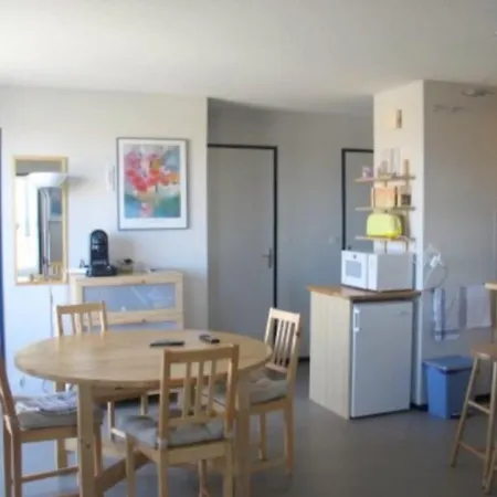 Dans Res. Avec Piscine A 150m De La Plage 86601 Lacanau